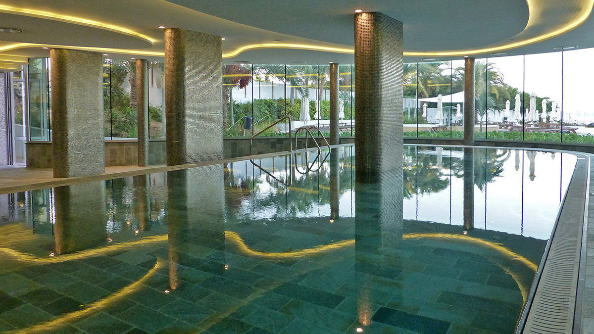 Sunrise Pearl Hotel &  Spa 